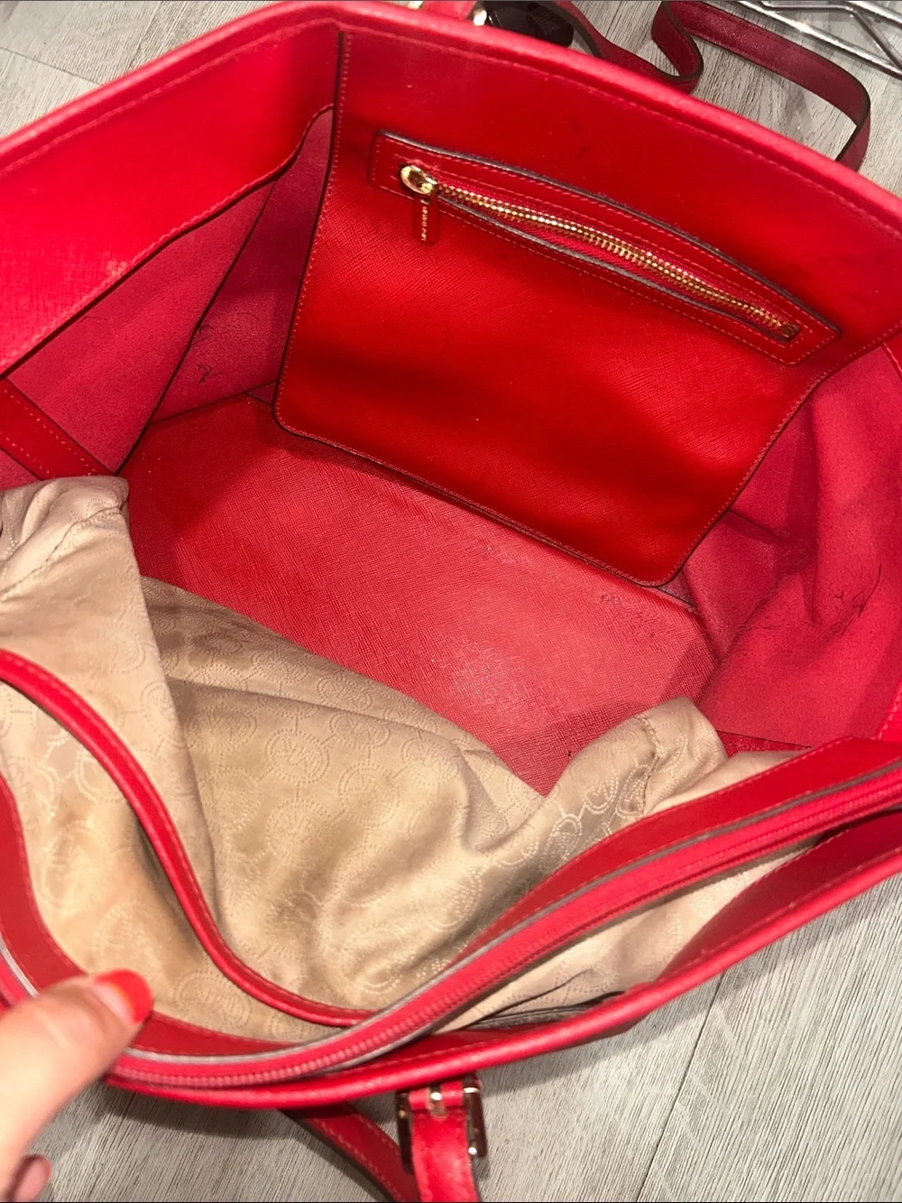 Michael Michael Kors Red large Jet Set leather tote bag